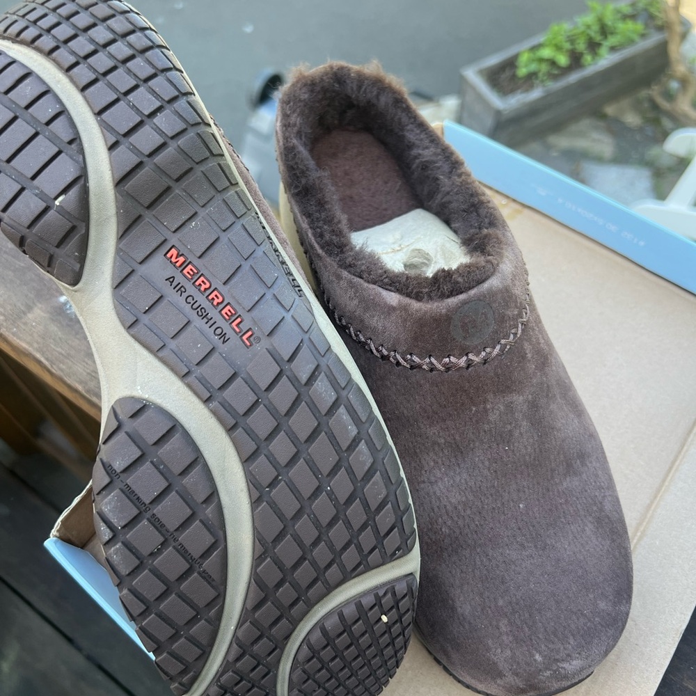 Rockport brown clog winter